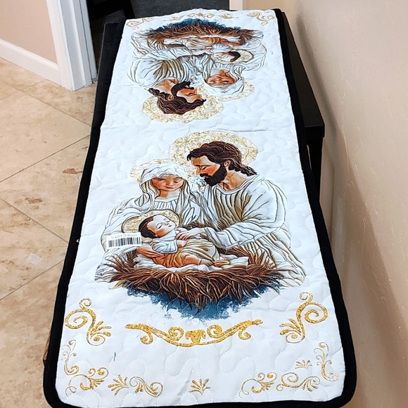Nativity Table Runner - Picture 2 of 4